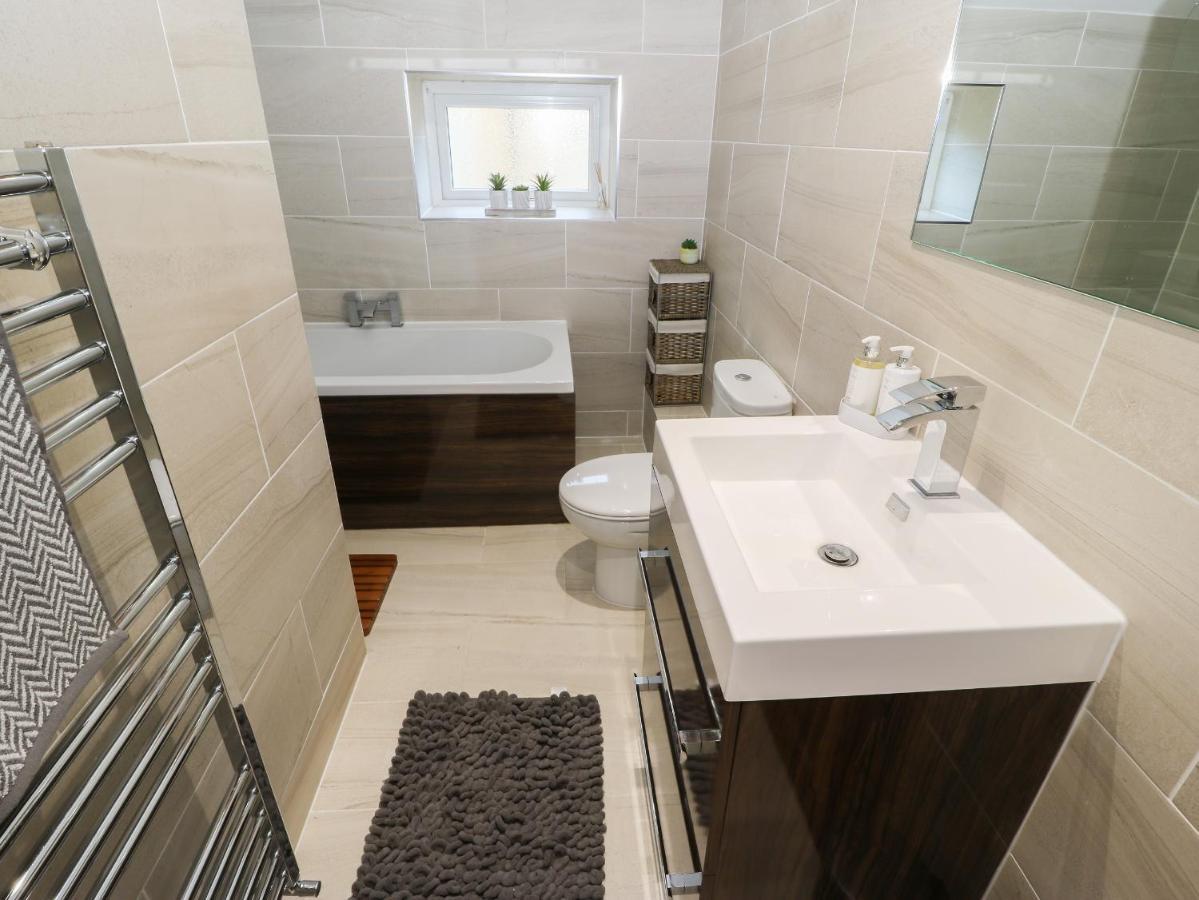 The Coach House Villa Bradford  Exterior photo
